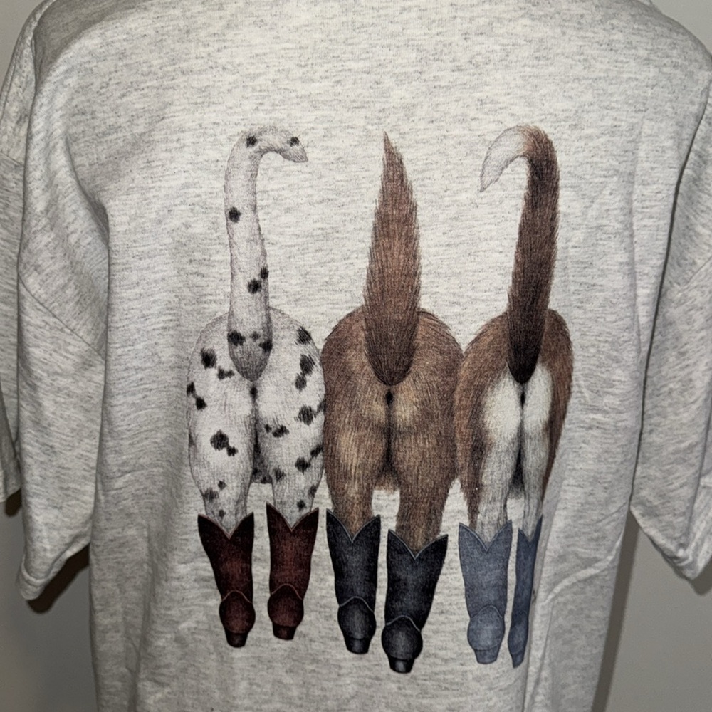 M & O Knits Heavy Weight Gray w/ 3 Cowdogs Front and Back Short Sleeve - Picture 7 of 9